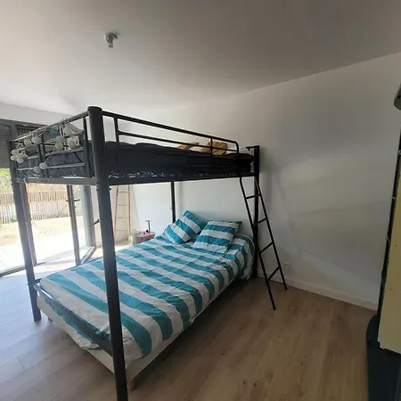 Jolie Maison Bois 8 A 10 Personnes Casa vacanze *